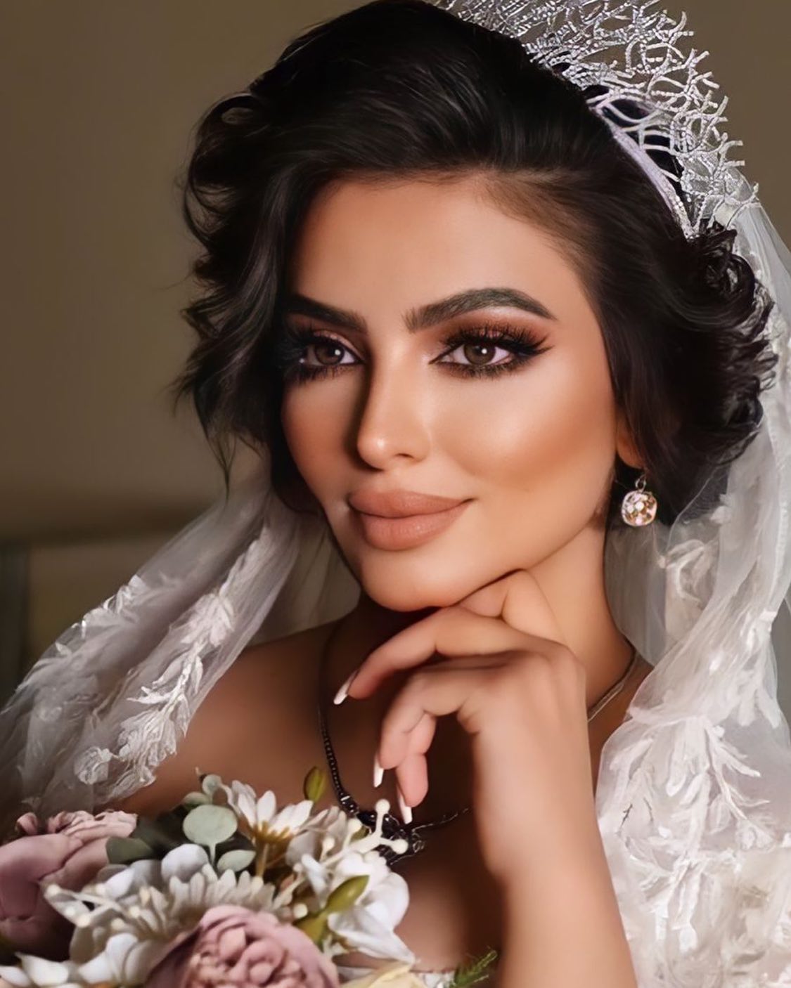 ميكب ارتست بلمسة فنية